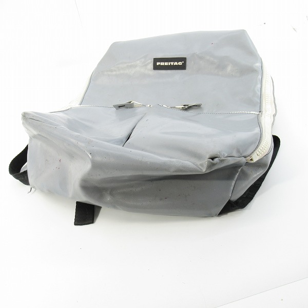 実際に弊社で買取させて頂いたFREITAG/フライターグ F49 FRINGE/フリンジ シルバー バックパック/デイパック/リュック の画像 2枚目