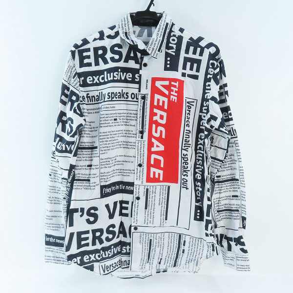 実際に弊社で買取させて頂いた【JPタグ】VERSACE/ヴェルサーチ 文字 総柄 長袖 ボタン シャツ A77215 A229318 PEVO/19/40