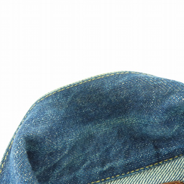 実際に弊社で買取させて頂いたEVISU/エヴィス No.1 デニムジャケットの画像 6枚目