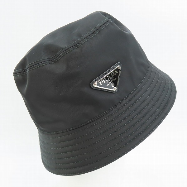 実際に弊社で買取させて頂いたPRADA/プラダ ReNylon バケットハット 三角ロゴ金具プレート 1HC137 2DMI/Mの画像 3枚目