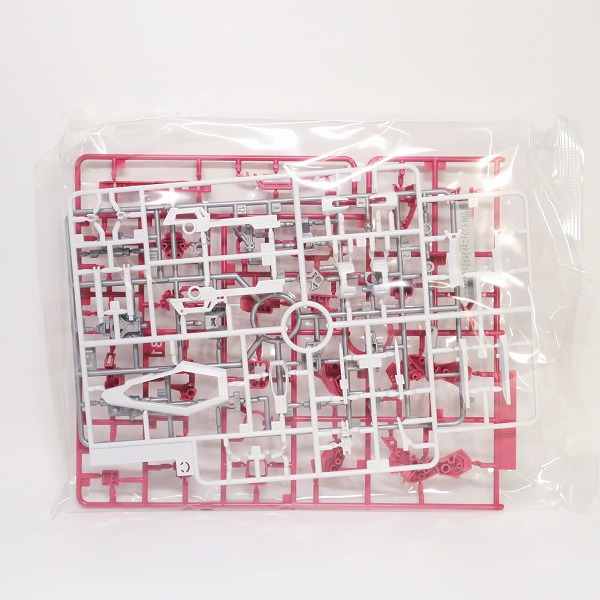 実際に弊社で買取させて頂いた【未組立】BANDAI/バンダイ HG 1/144 機動戦士ガンダムSEED FREEDOM インフィニットジャスティスガンダム弐式の画像 1枚目