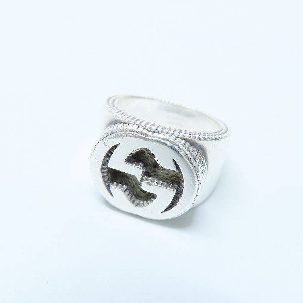 実際に弊社で買取させて頂いたGUCCI/グッチ インターロッキングG ワイド シルバーリング/指輪 479229 J8400 8106/11号