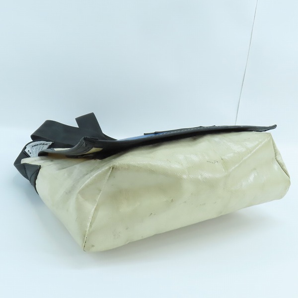 実際に弊社で買取させて頂いたFREITAG/フライターグ F11 LASSIE/ラッシー メッセンジャーバッグ/ショルダーバッグ の画像 2枚目