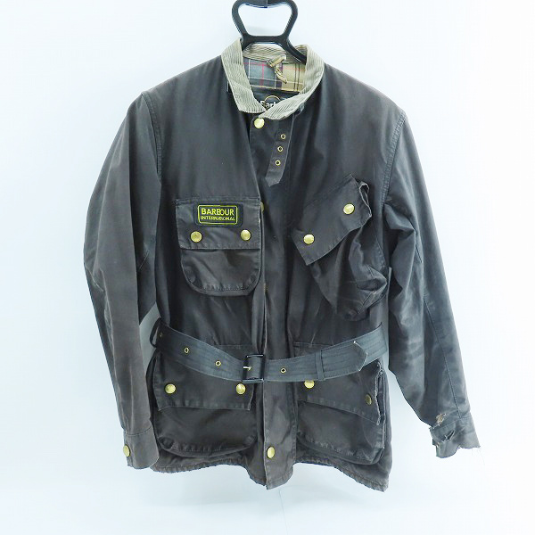 実際に弊社で買取させて頂いたBarbour/バブアー INTERNATIONAL インターナショナル オイルドジャケット 1402131 