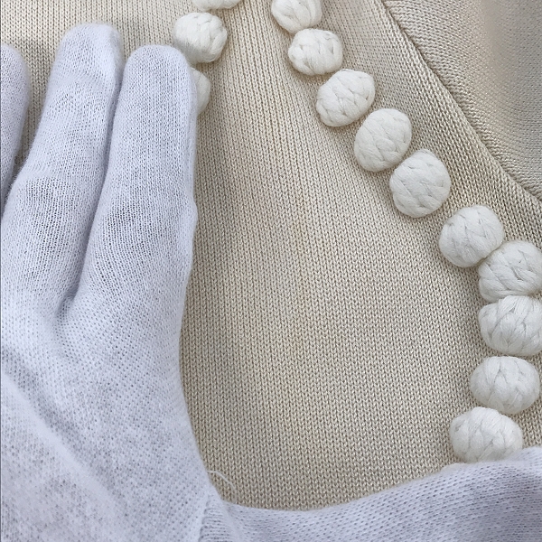 実際に弊社で買取させて頂いたKRIS VAN ASSCHE/クリスヴァンアッシュ ボンボン付きクルーネックニット 151kn103の画像 6枚目