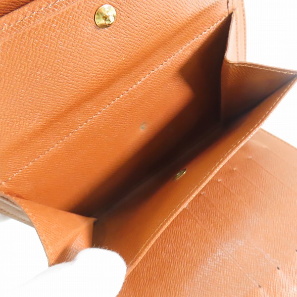 実際に弊社で買取させて頂いたLOUIS VUITTON/ルイ ヴィトン モノグラム ポルトトレゾール エテュイ パピエ 三つ折り財布 M61202の画像 4枚目