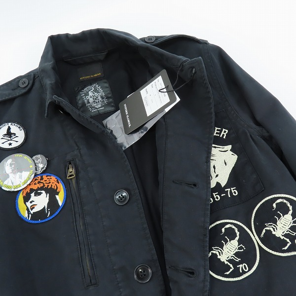 実際に弊社で買取させて頂いた【未使用】HYSTERIC GLAMOUR/ヒステリックグラマー 缶バッジ ワッペン装飾 ミリタリージャケット 0213AB08 Mの画像 5枚目