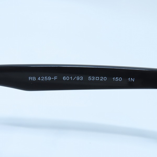 実際に弊社で買取させて頂いたRay Ban/レイバン サングラス/アイウェア RB4259-F 601/93の画像 6枚目