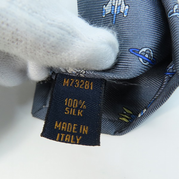 実際に弊社で買取させて頂いたLOUIS VUITTON/ルイヴィトン 宇宙飛行士/ロケット柄 クラヴァット ネクタイ M73281の画像 4枚目