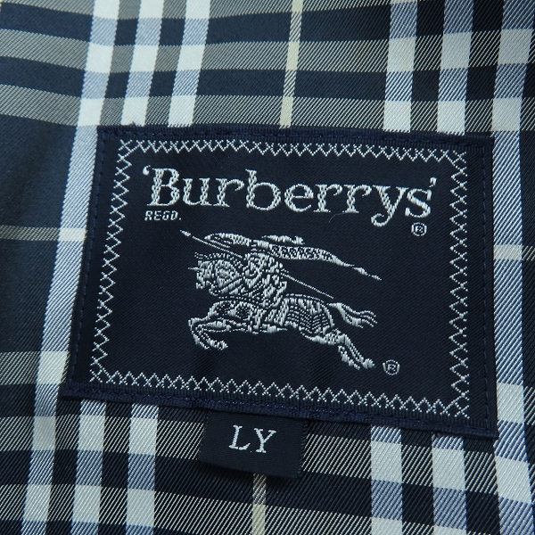 実際に弊社で買取させて頂いたBurberry's/バーバリーズ 裏地チェック柄/収納フード コート LYの画像 3枚目