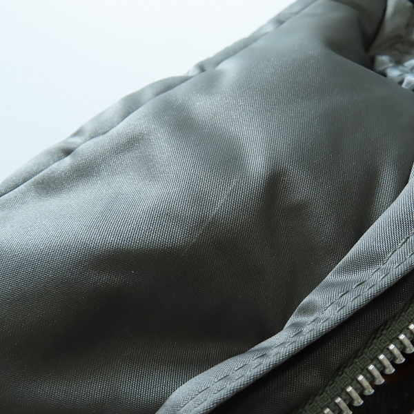実際に弊社で買取させて頂いた(1)PORTER/ポーター TANKER WAIST BAG (S) タンカー ウエストバッグ S シルバーグレー/622-06629の画像 7枚目