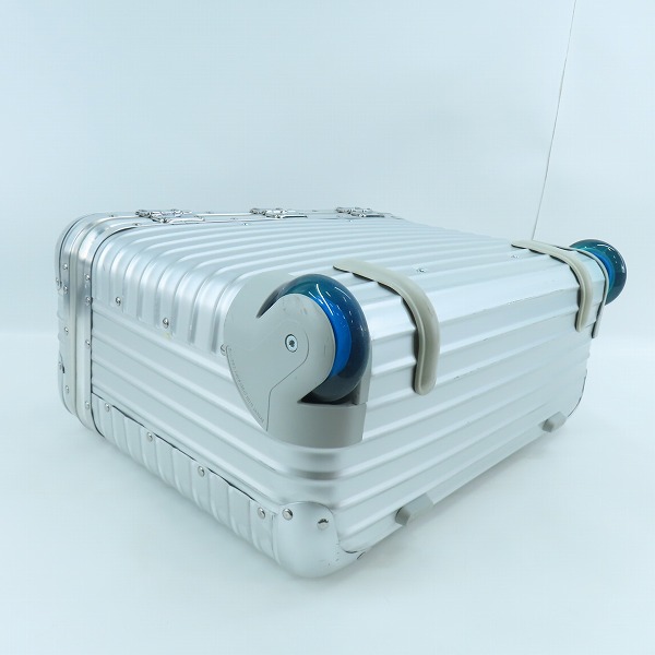 実際に弊社で買取させて頂いたRIMOWA/リモワ TOPAS PILOT TROLLEY/トパーズパイロットトローリー キャリーケース 2輪 920.50.002 29Lの画像 2枚目