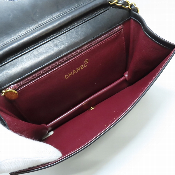 実際に弊社で買取させて頂いたCHANEL/シャネル ヴィンテージ マトラッセ フルフラップ チェーンショルダーバッグ の画像 4枚目