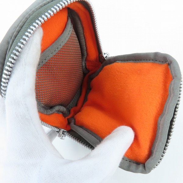 実際に弊社で買取させて頂いた(2)PORTER/ポーター TANKER/タンカー ポーチの画像 3枚目