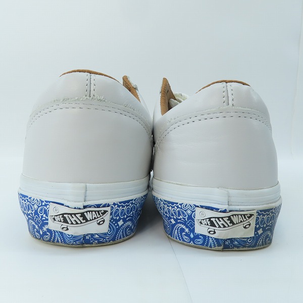 実際に弊社で買取させて頂いたVANS/バンズ STYLE 36 VLT L ペイズリー柄 スニーカー VN0A5FC37WM/27の画像 1枚目