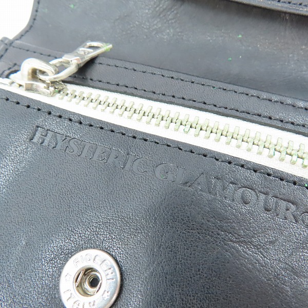 実際に弊社で買取させて頂いたHYSTERIC GLAMOUR/ヒステリックグラマー スタッズ 二つ折り財布の画像 4枚目