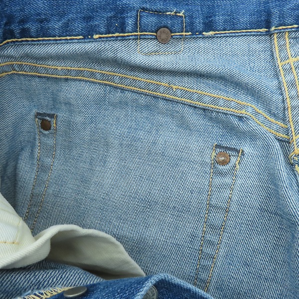 実際に弊社で買取させて頂いたLEVIS/リーバイス ボタン裏刻印無し/片面ビッグE/均等V/隠しリベット デニムパンツ/ジーンズの画像 9枚目