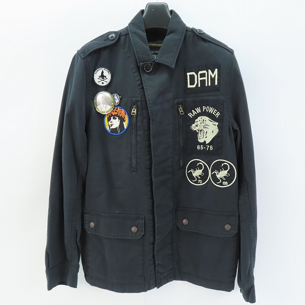 実際に弊社で買取させて頂いた【未使用】HYSTERIC GLAMOUR/ヒステリックグラマー 缶バッジ ワッペン装飾 ミリタリージャケット 0213AB08 M