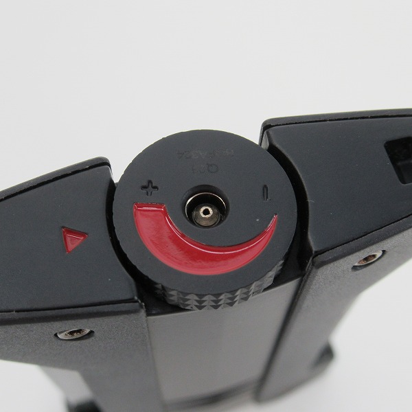 実際に弊社で買取させて頂いた(1)S.T.Dupont/デュポン DEFI EXTREME/デフィ エクストリーム ターボライター ブラックの画像 5枚目