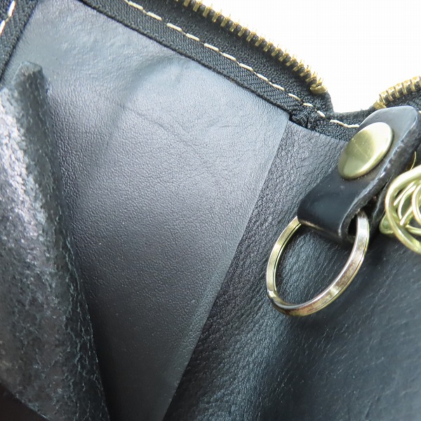 実際に弊社で買取させて頂いたHERZ/ヘルツ レザー ラウンドファスナー 4連キーケース カード入れ付きの画像 6枚目