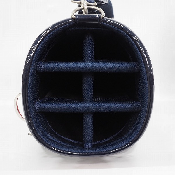 実際に弊社で買取させて頂いたle coq sportif/ルコックスポルティフ ゴルフ QQCMJJ00 9型 6分割 エナメル キャディバッグ ネイビーｘピンクの画像 3枚目