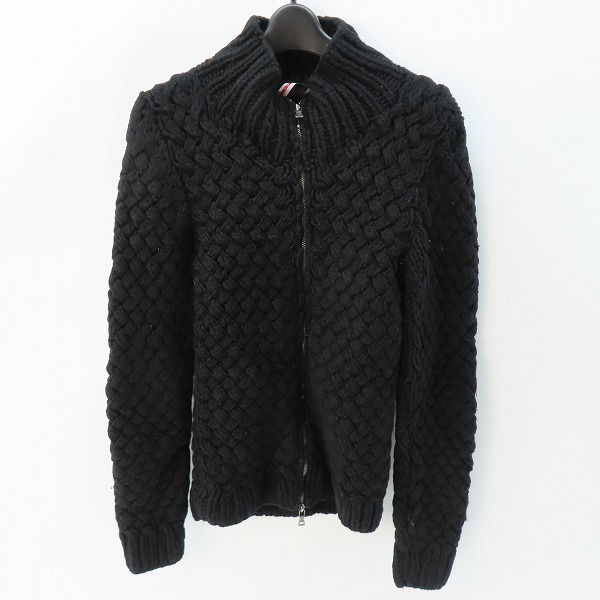 実際に弊社で買取させて頂いたPRADA SPORTS/プラダスポーツ ドライバーズニット/40