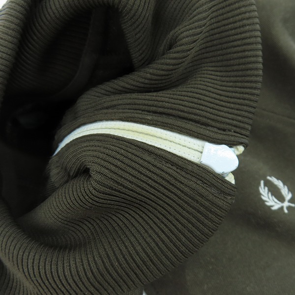 実際に弊社で買取させて頂いたFRED PERRY/フレッドペリー ジップアップ ジャージ トラックジャケット J6600/132/XSの画像 7枚目