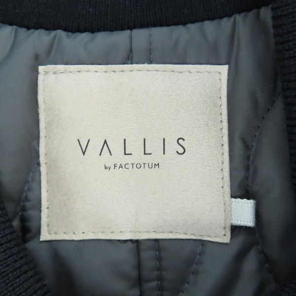 実際に弊社で買取させて頂いたVALLIS by FACTOTUM/ヴァリスバイファクトタム 袖レザーウールスタジャン 05020730A/44の画像 2枚目