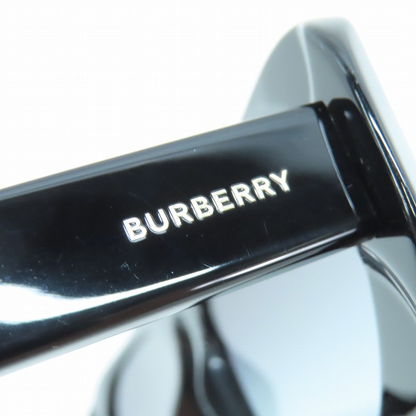 実際に弊社で買取させて頂いたBURBERRY/バーバリー サングラス アイウェア B4322 3878/8Gの画像 6枚目
