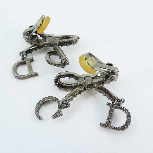 実際に弊社で買取させて頂いたChristian Dior/クリスチャンディオール リボン/ロゴ イヤリング/両耳の画像 4枚目