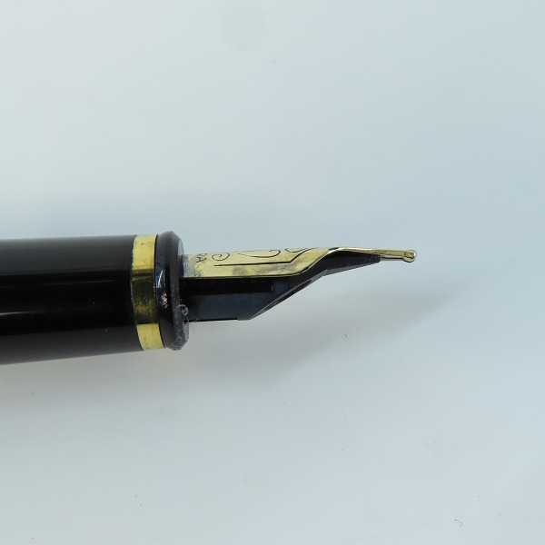 実際に弊社で買取させて頂いたAURORA/アウロラ 万年筆 ペン先14K-585の画像 2枚目