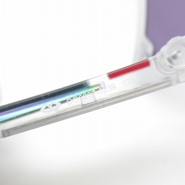 実際に弊社で買取させて頂いたOAKLEY/オークリー BXTR Metal  Matte Clear Prizm Violet OO9237-0239の画像 4枚目