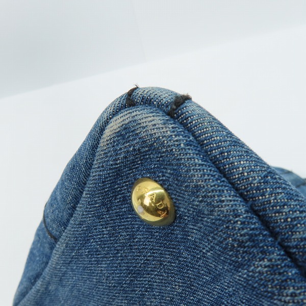 実際に弊社で買取させて頂いたPRADA/プラダ CANAPA/カナパ デニム 2WAY ハンド/ショルダー バッグ 1BG439の画像 8枚目