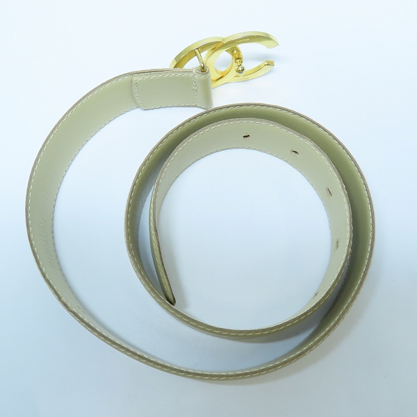 実際に弊社で買取させて頂いたCHANEL/シャネル ココマーク レザー ベルト　の画像 8枚目