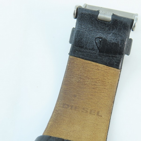 実際に弊社で買取させて頂いたDIESEL/ディーゼル クオーツ 黒文字盤 クロノグラフ 腕時計 DZ-4208【動作未確認】の画像 5枚目