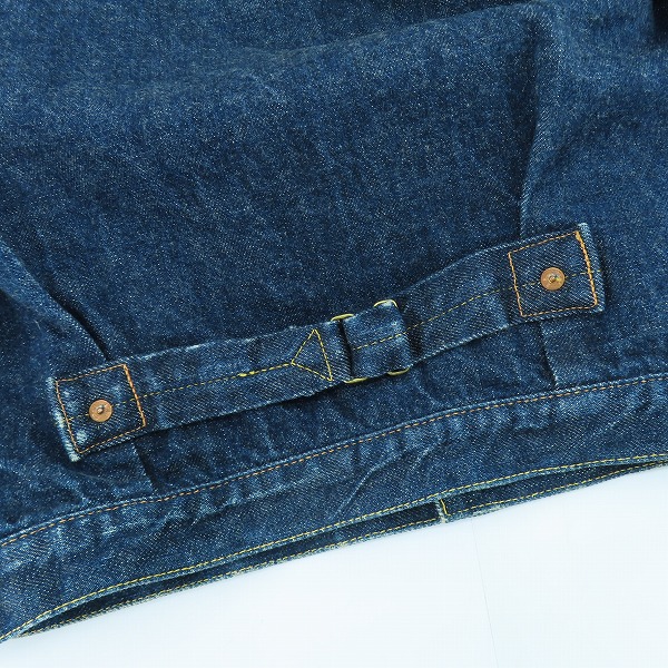 実際に弊社で買取させて頂いたEVISU/エヴィス No.1 デニムジャケットの画像 5枚目