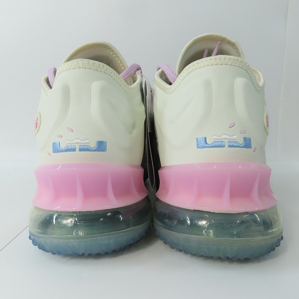 実際に弊社で買取させて頂いた【未使用】atmos×NIKE/アトモス×ナイキ LEBRON 18 LOW SAKURA CV7562-101/26.5の画像 1枚目