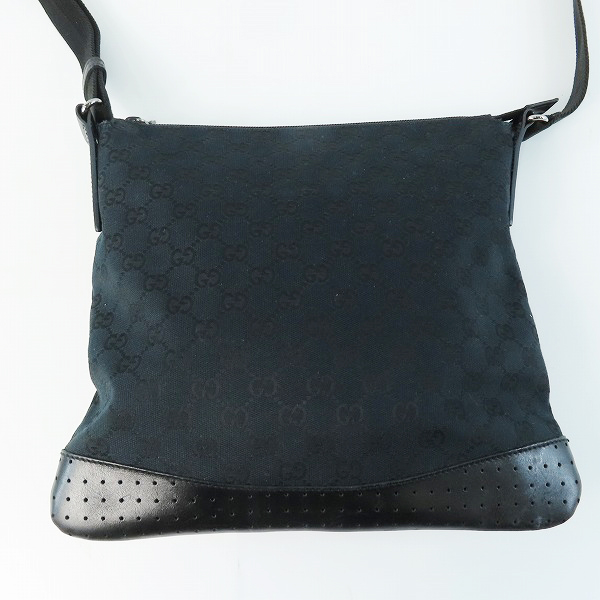 実際に弊社で買取させて頂いたGUCCI/グッチ GG キャンバス パンチング ショルダーバッグ ブラックの画像 1枚目