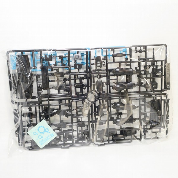 実際に弊社で買取させて頂いた【未組立】BANDAI/バンダイ ENTRY GARAGE 1/144 RX-78-2 ガンダム リサーキュレーションカラー/ネオンブルーの画像 1枚目