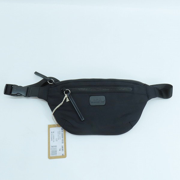 実際に弊社で買取させて頂いた【未使用】A.P.C./アーペーセー ベルトバッグ ショルダーバッグ PAAFO-H62232
