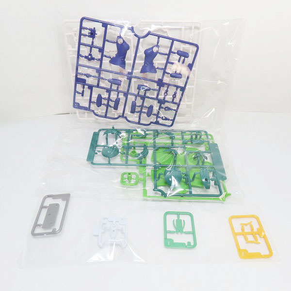 実際に弊社で買取させて頂いた【未組立】コトブキヤ 創彩少女庭園 1/10 寿武希子 若葉女子高校・冬服の画像 4枚目