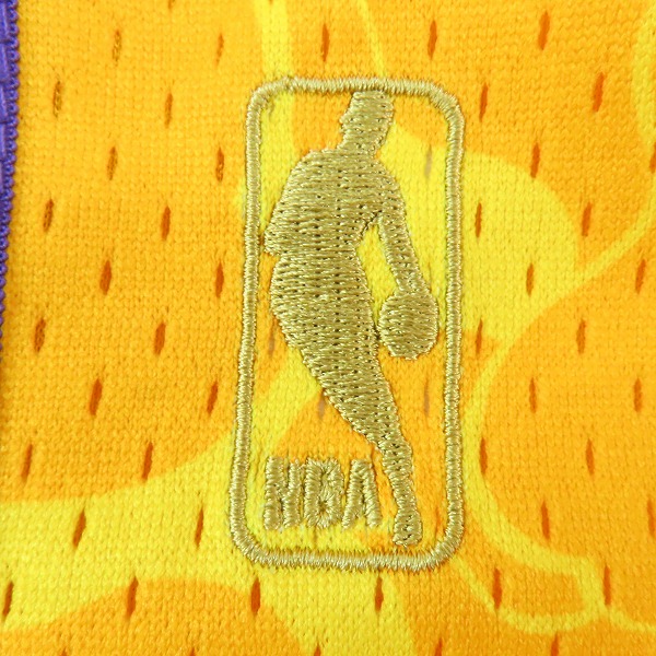 実際に弊社で買取させて頂いたA BATHING APE×mitchell&ness/アベイシングエイプ×ミッチェル＆ネス LOS ANGELES LAKERS JERSEY ショーツ/2XLの画像 7枚目