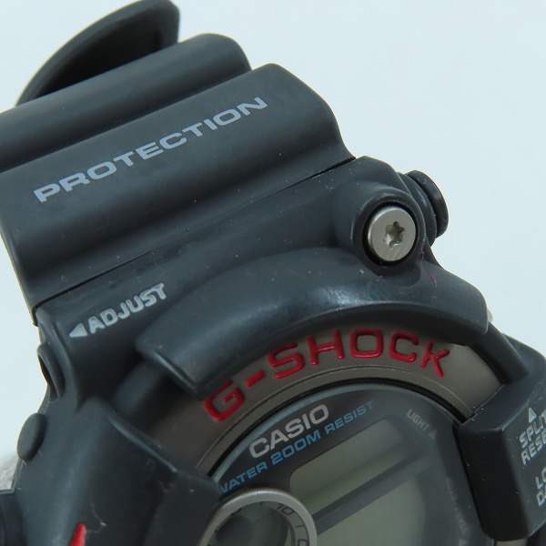 実際に弊社で買取させて頂いたG-SHOCK/Gショック 2代目 FROGMAN/フロッグマン DW-8200-1A【動作未確認】の画像 6枚目