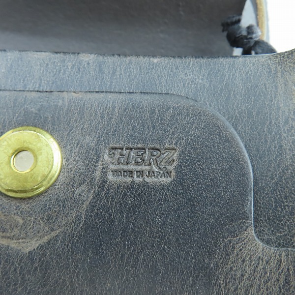 実際に弊社で買取させて頂いたHERZ/ヘルツ ショルダーポーチ/バッグ ダークブラウンの画像 4枚目