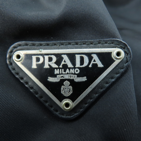 実際に弊社で買取させて頂いた【難有】PRADA/プラダ 三角ロゴプレート ナイロン ミニリュックサックの画像 5枚目