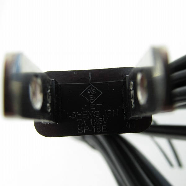 実際に弊社で買取させて頂いたSONY/ソニー PlayStation4 First Limited Pack with PlayStation Camera 本体 500GB CUHJ-10001【簡易動作確認済】の画像 7枚目