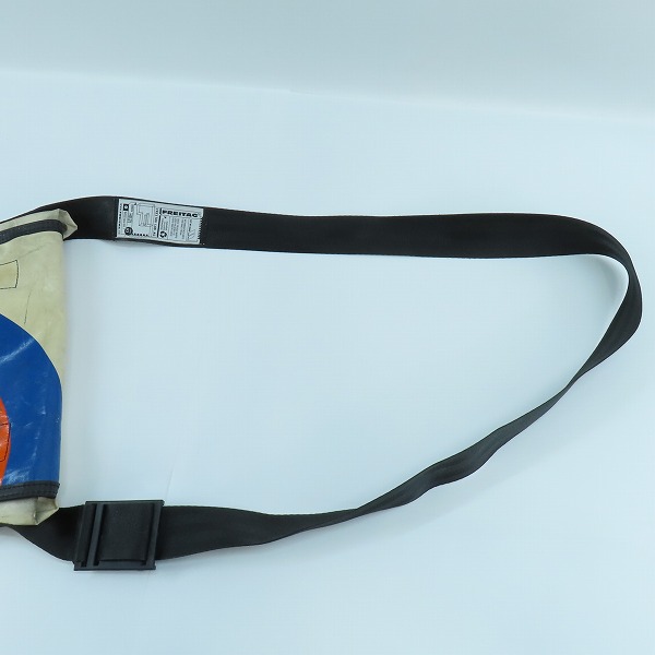 実際に弊社で買取させて頂いたFREITAG/フライターグ F11 LASSIE/ラッシー メッセンジャーバッグ/ショルダーバッグ の画像 6枚目