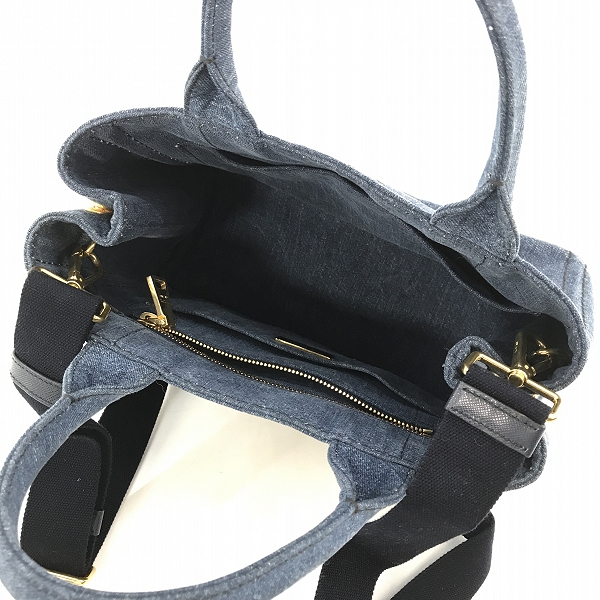 実際に弊社で買取させて頂いた【ギャラ付き】PRADA/プラダ CANAPA/カナパ デニム 2WAY ハンド/ショルダー バッグ 1BG439の画像 4枚目