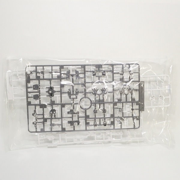 実際に弊社で買取させて頂いた【未組立】BANDAI/バンダイ RG 1/144 クロスボーン・ガンダムX1の画像 4枚目