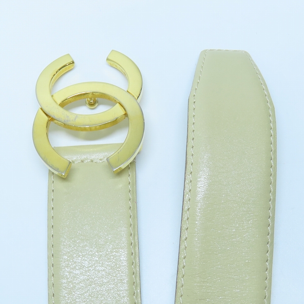 実際に弊社で買取させて頂いたCHANEL/シャネル ココマーク レザー ベルト　の画像 1枚目